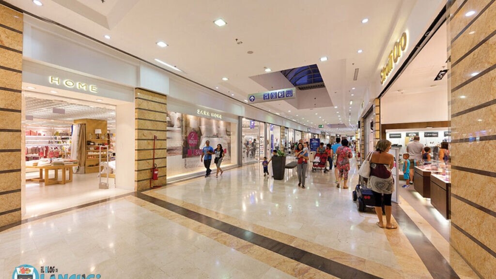 Maximall Centro Commerciale Interno
